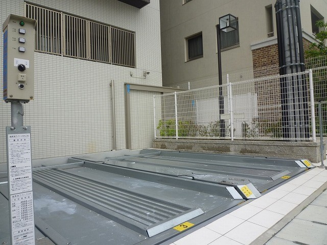 エスコートみなと元町海岸通の外観