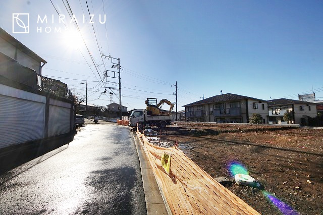 【外観】 | 日当たりの良いお家は嬉しいですよね。それぞれ価値観が分かれる箇所です、実際に内覧して日当たりの心地よさをご体感下さいね♪