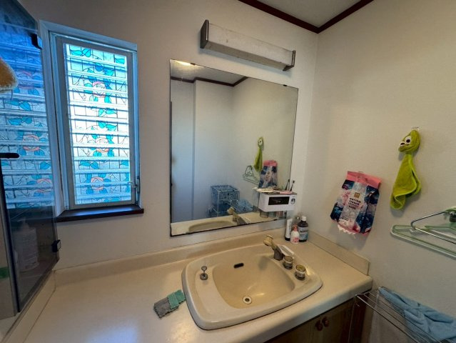 －三丁目不動産-　小川町東小川6丁目　中古戸建の洗面所