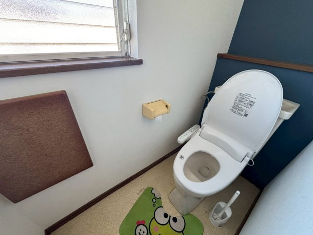 －三丁目不動産-　小川町東小川6丁目　中古戸建のトイレ|２階