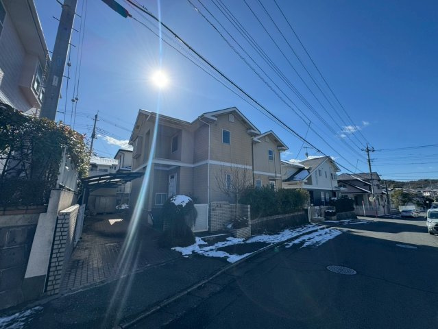 -三丁目不動産-　小川町東小川6丁目　中古戸建の前面道路含む現地写真