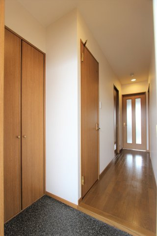 グローバルガーデンの玄関