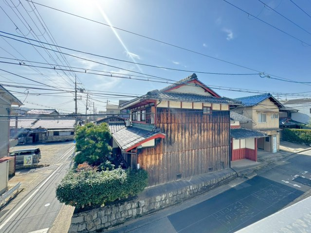 ◆家事動線良好な４ＬＤＫ◆全居室２面採光で陽当たり通風良好◆収納充実◆山科区川田西浦町１期の展望|バルコニーからの眺望