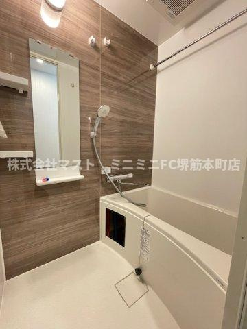 レジュールアッシュ緑橋駅前の浴室
