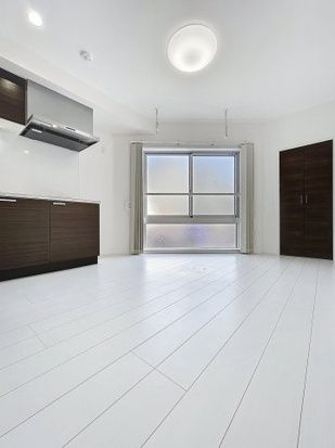 GLOBE　Residence212の居間・リビング