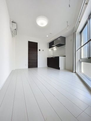 GLOBE　Residence212の居間・リビング