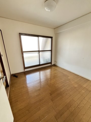 シャトー明石の内装