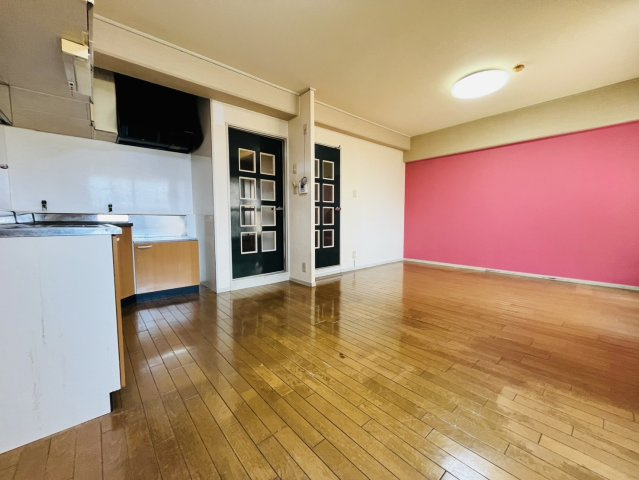 シャトー明石の居間・リビング