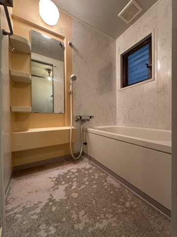 【浴室】の画像