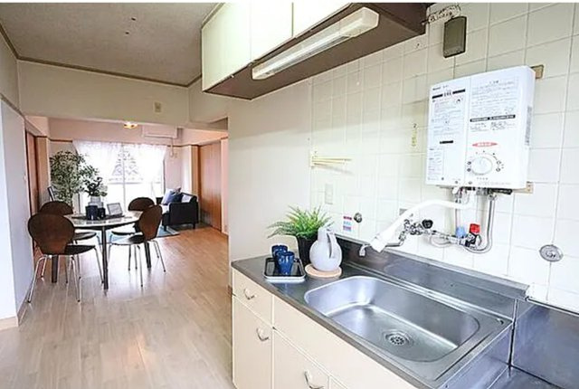 ラフルール福知山「満室稼働中！」「利回り10.91％」のキッチン