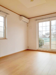 ルークスカイヒルの洋室