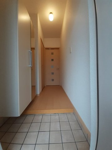 アーバングレイスの玄関