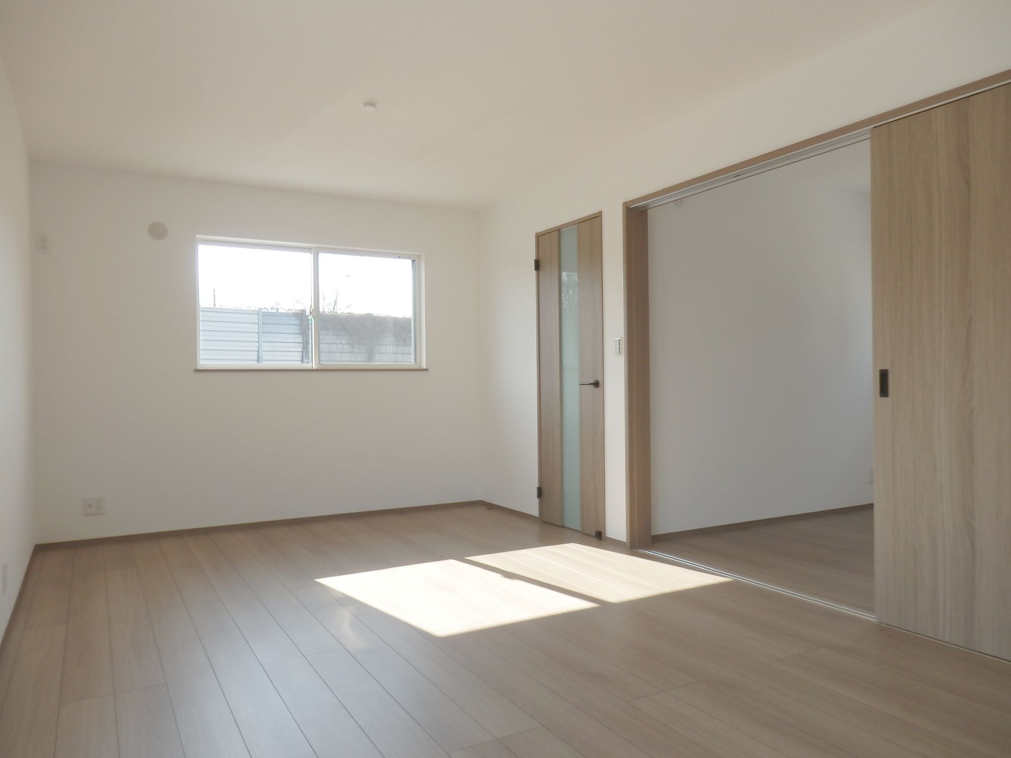 川越市中台２丁目　B号棟の洋室