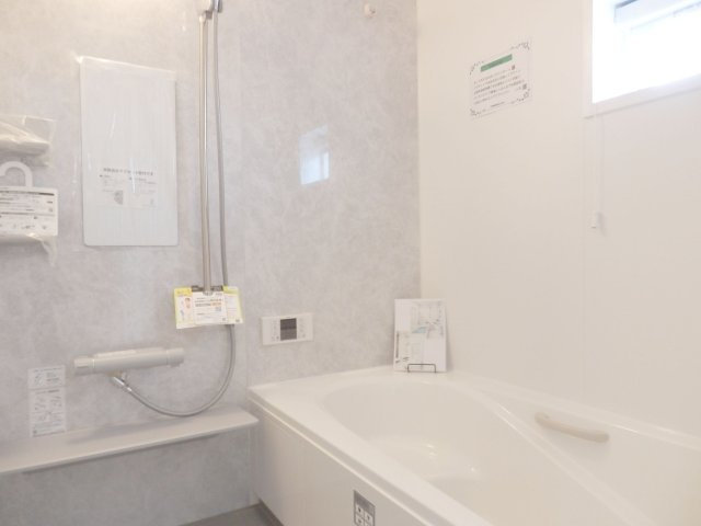 川越市中台２丁目　B号棟の浴室