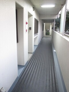 【バルコニー】
