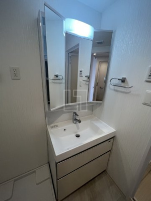 【独立洗面台】 | プレジオ難波EURO | プレジオ難波EURO（プレジオ難波ユーロ）　独立洗面台