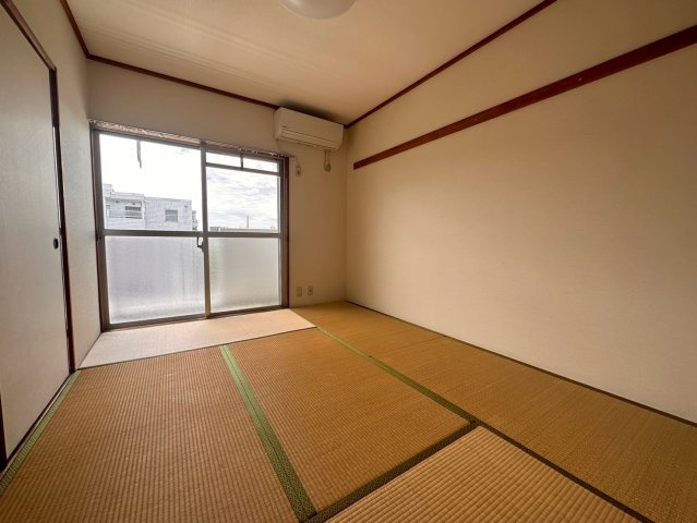 パールマンションオザキIIの和室