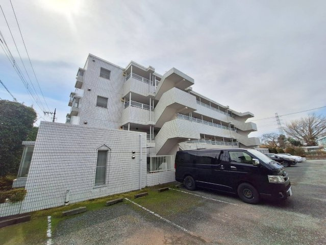 パールマンションオザキIIの外観