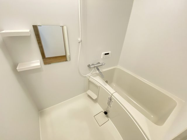 カローレ岡垣Ⅱの浴室