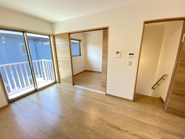 カローレ岡垣Ⅱの居間・リビング