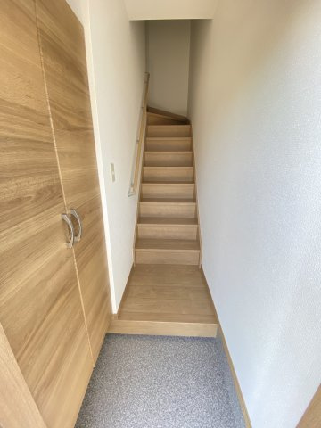 カローレ岡垣Ⅱの玄関