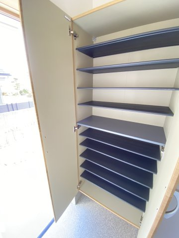 カローレ岡垣Ⅱの収納