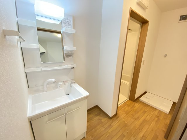 カローレ岡垣Ⅱの洗面所