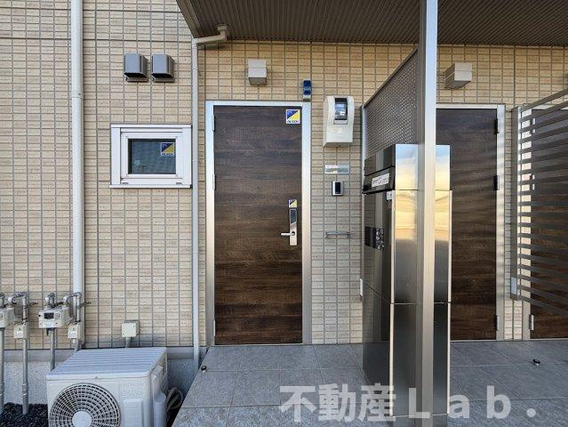 ポラリス北浜 B棟のエントランス