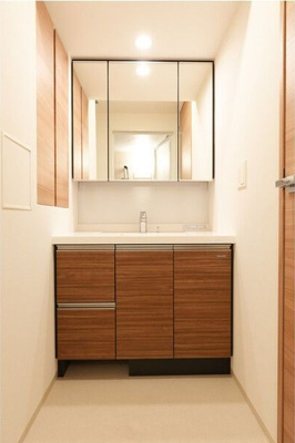 【洗面所】 | ラティエラ大鳥居