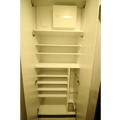 【収納】 | コンフォリア新御徒町