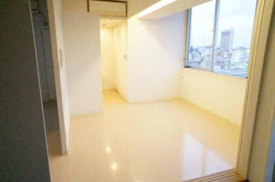 【居間・リビング】 | 東京松屋ＵＮＩＴＹ