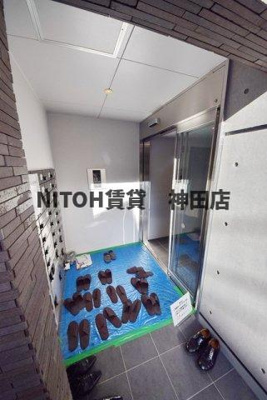 【エントランス】 | ラクラス四谷三丁目