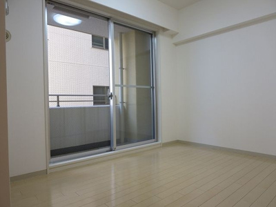 【バルコニー】 | ドゥーエ新川