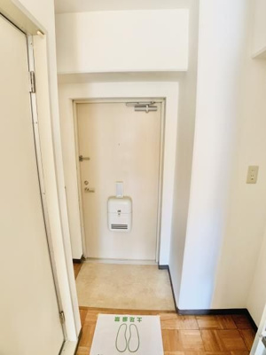 【玄関】 | スカイプラザＩＩＩ