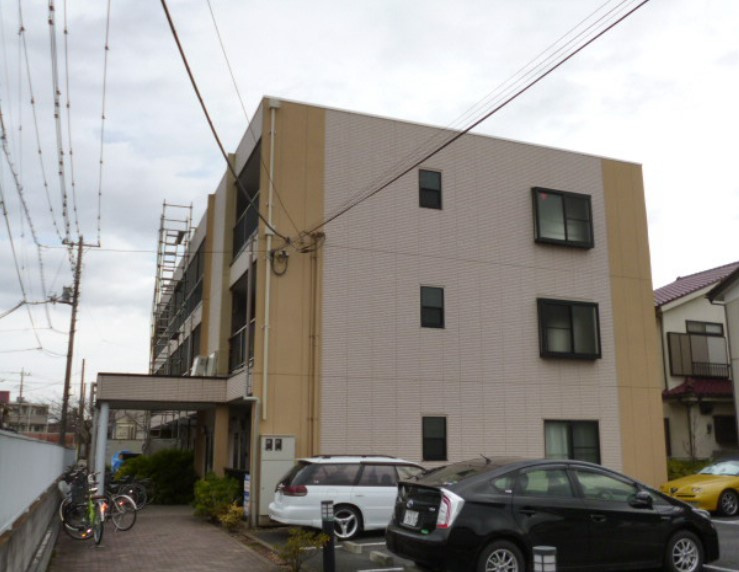 アンプルール フェール Surieの外観