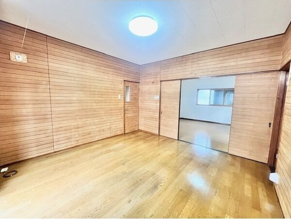 若杉町貸家のその他