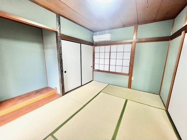 若杉町貸家の内装