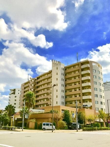 ロイヤルパークスシーサー南千住の外観