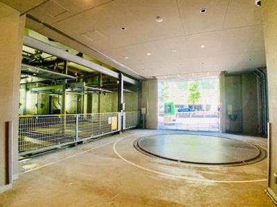 【駐車場】 | イニシアイオ西麻布