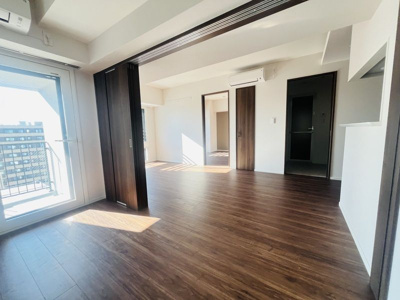 【寝室】 | THE MAYFAIR