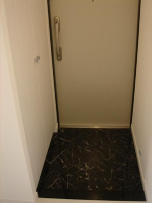 【玄関】 | メインステージ北千住Ⅱ