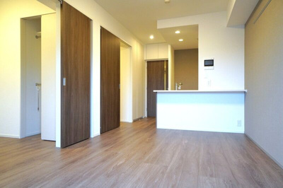 【居間・リビング】 | アジールコート山手動坂