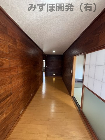 村山市大字河島甲91-18のその他共用部分|1階玄関前廊下
4/14撮影