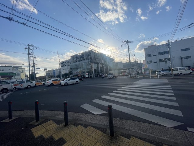 【駐車場】 | 新羽駅徒歩2分 NKビル１階 15.69坪 イタリアンレストラン居抜き