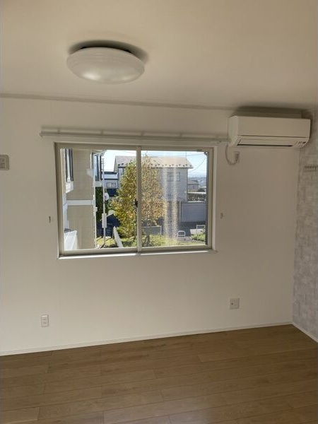 LiLian(リリアン)の居間・リビング