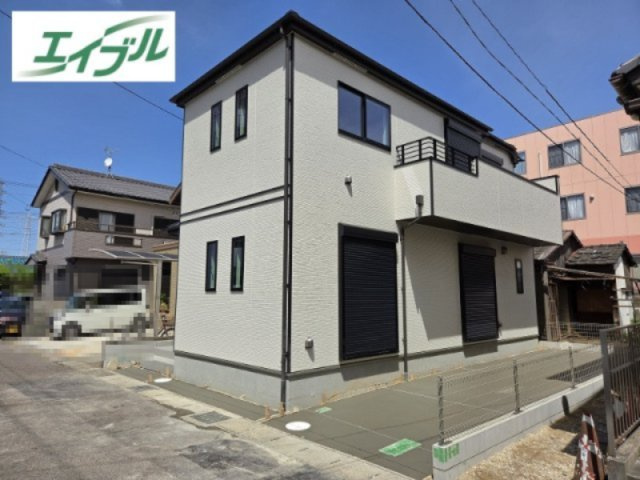 小牧市小牧１丁目　新築戸建