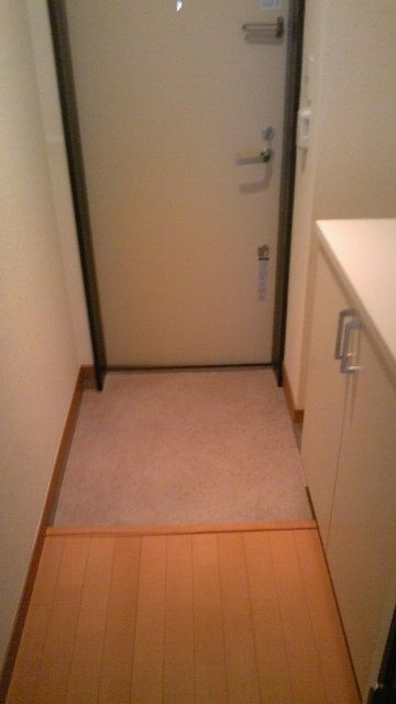 リブリジラソーレの玄関