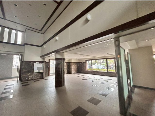 【エントランス】 | □■ニューイースト湘南茅ヶ崎■□