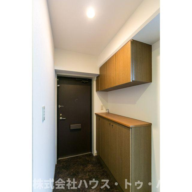 コスモ柏２の玄関