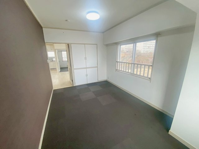 中山五月台住宅24号棟の洋室